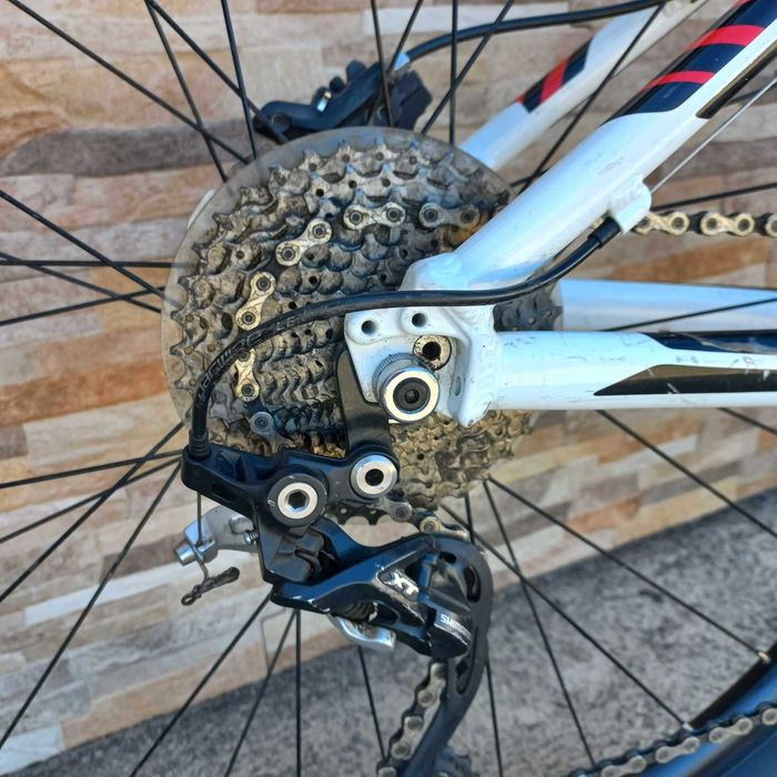 Bicicleta de montanha GIANT