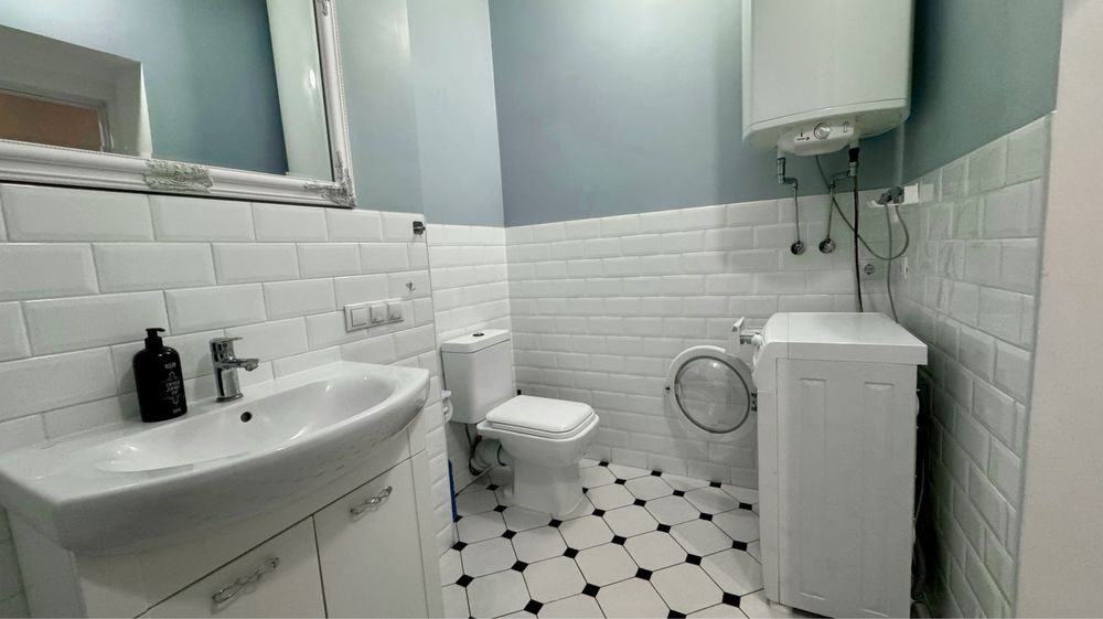 Оренда 3-кімнатна проспект Повітряних Сил, 25