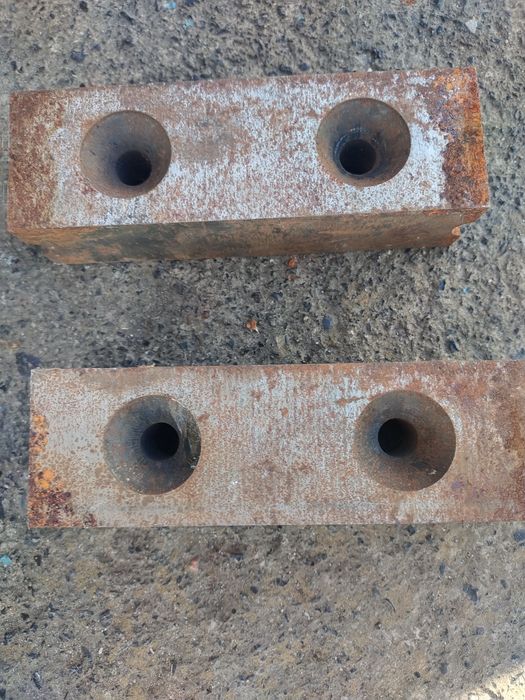 Продам деталі для різки арматури  ножиць СМЖ.