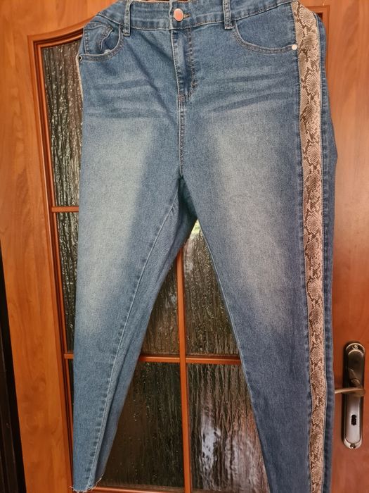 Sprzedam nowe spodnie jeansowe r 48