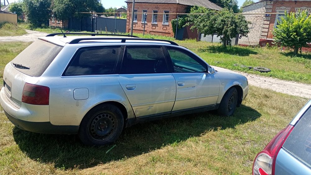 Продам Audi A6 C5 по запчастинам