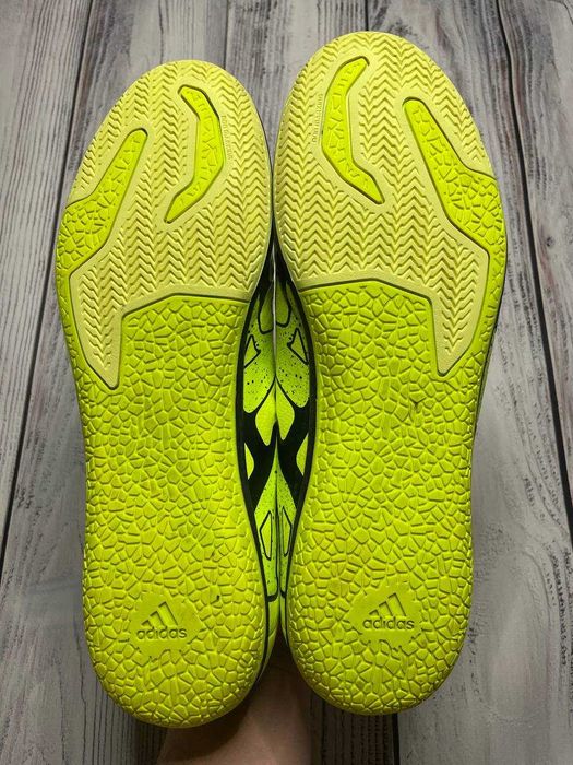 Футзалки Adidas X 15.3
