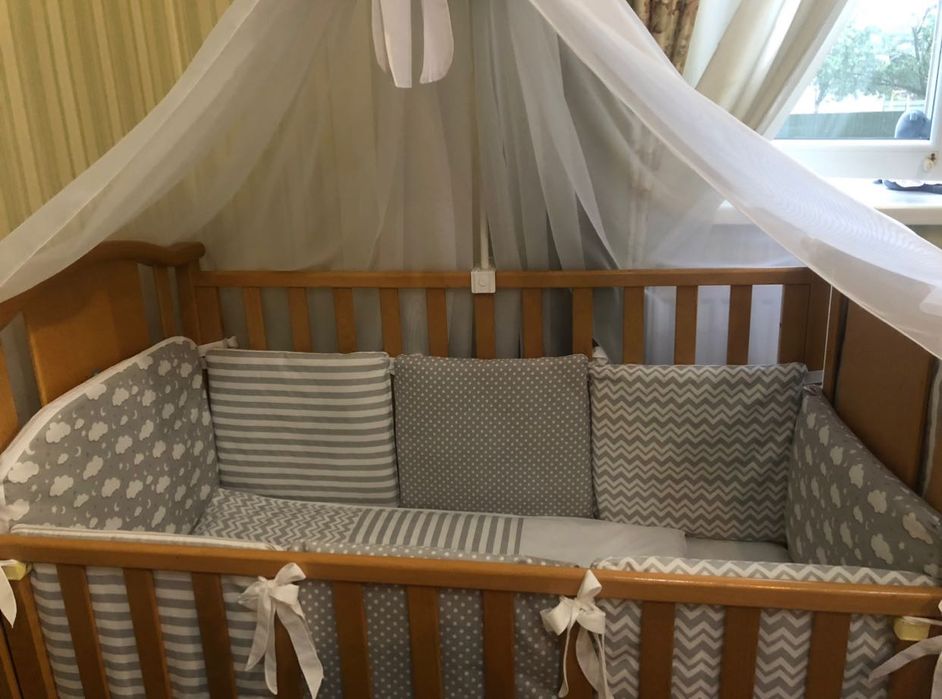 Бортики дитяче ліжечко