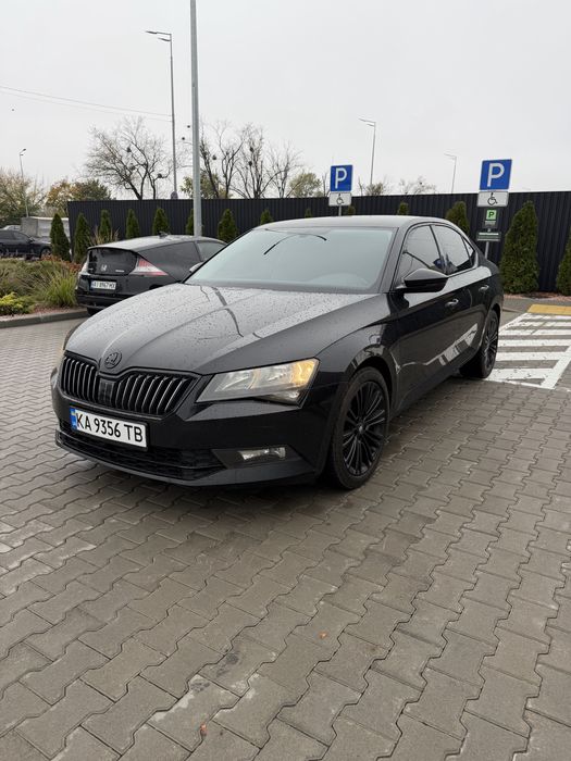 продам Skoda superb