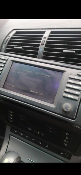 магнітола е39, 53,46.