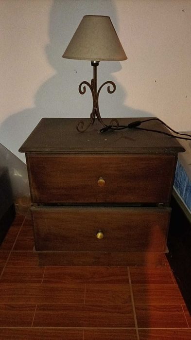 Camas De Meio Corpo  E comoda