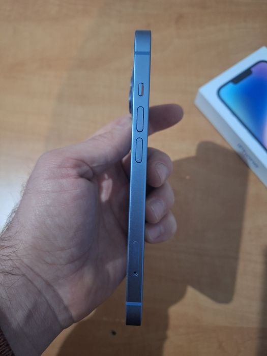 Продам iPhone 14/128