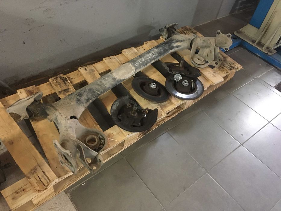 eixo traseiro citroen c4 2006