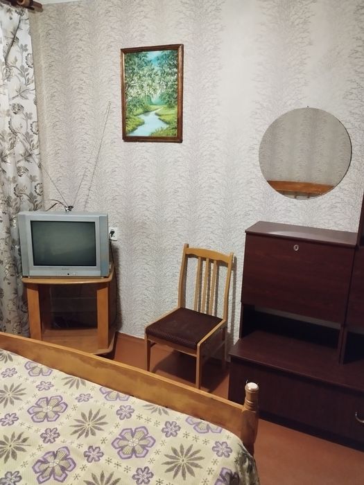 Сдам трёх комнатную квартиру в районе 2 ой городской больницы