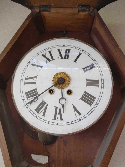 Relógio Antigo de Parede