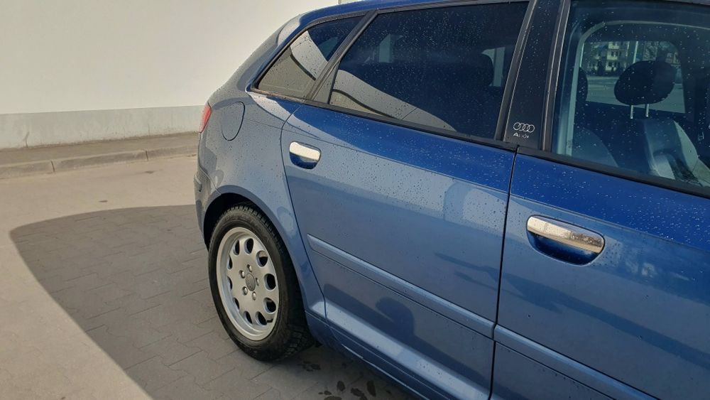 Audi A3 8p 1.6fsi benzyna