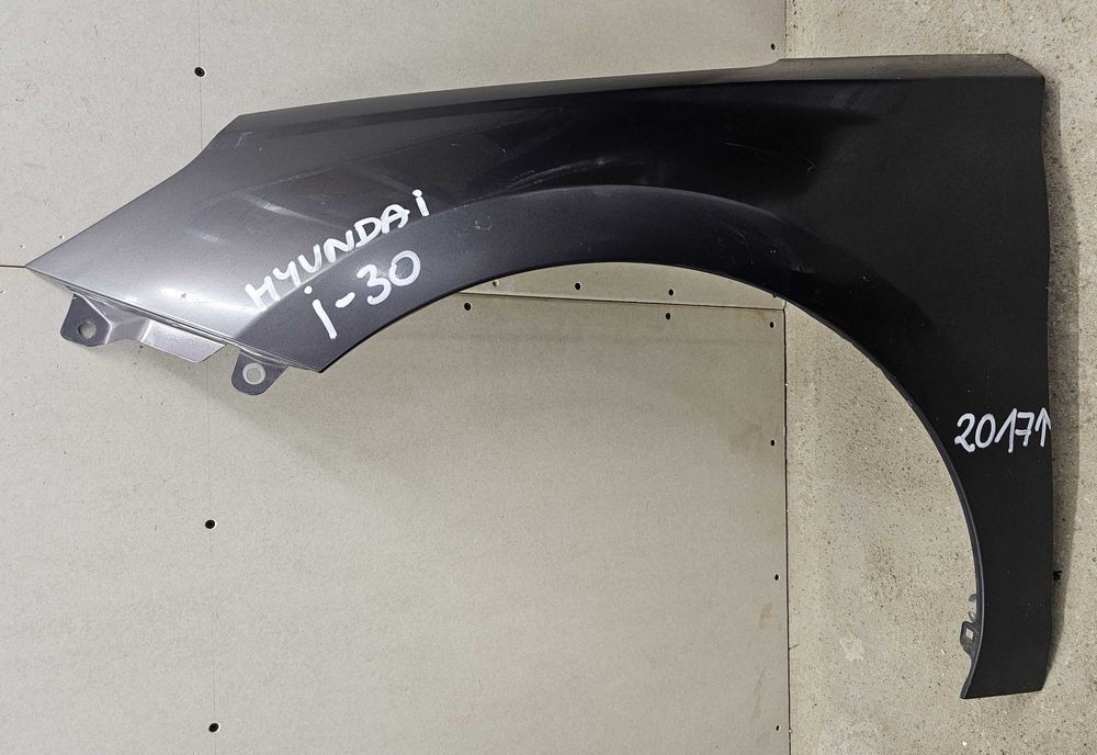 Hyundai i30 PDE błotnik przód przedni lewy od 2017r.