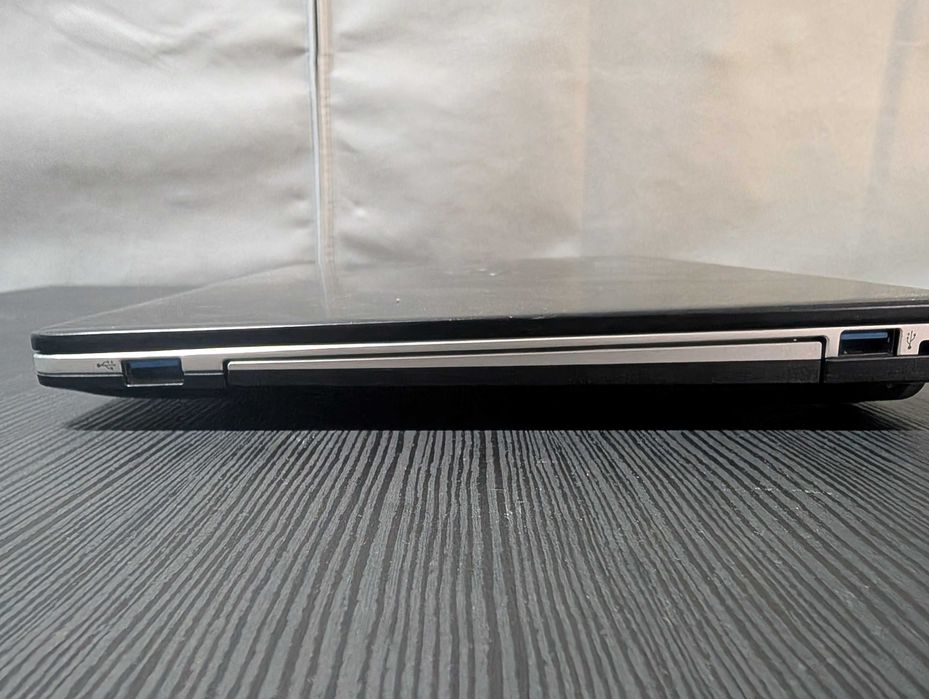 Portátil Fujitsu Lifebook S936 I5 12GB RAM SSD