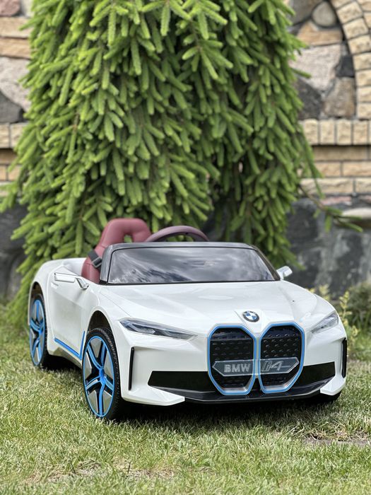 Дитячий електромобіль BMW i4  12V 2×35W пульт детский електромобіль