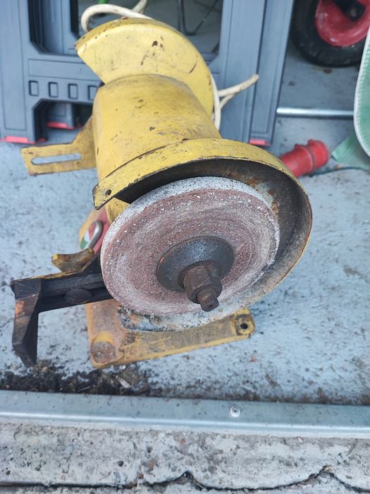 Sprzedam szlifierka stołowa elna siła