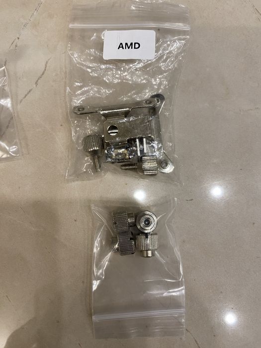 Універсальний бекплейт на материнську плату AMD або Intel