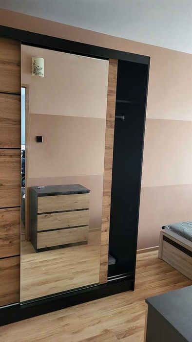Wynajmę trzy pokojowe mieszkanie (48m) przy ulicy Partyzantów - Więcej