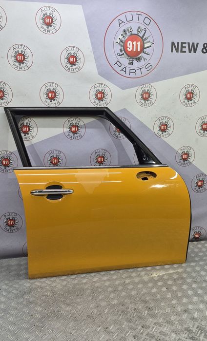 Дверь передня права на Mini Cooper f55 2014