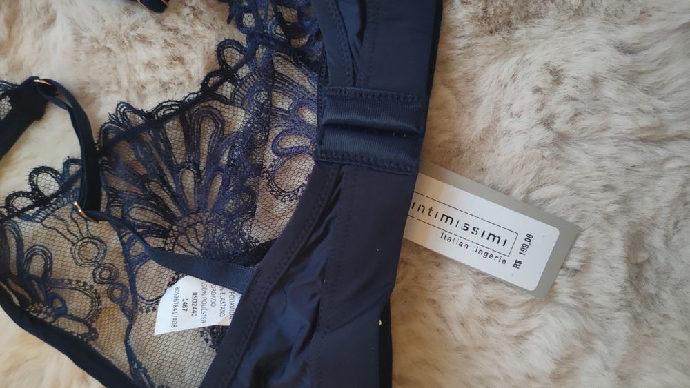 Biustonosz koronkow y Intimissimi 75b