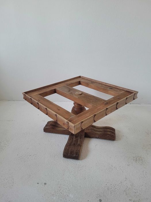 Wyprzedaż starych mebli vintage PRL – stoły, stół, szafka, szafki
