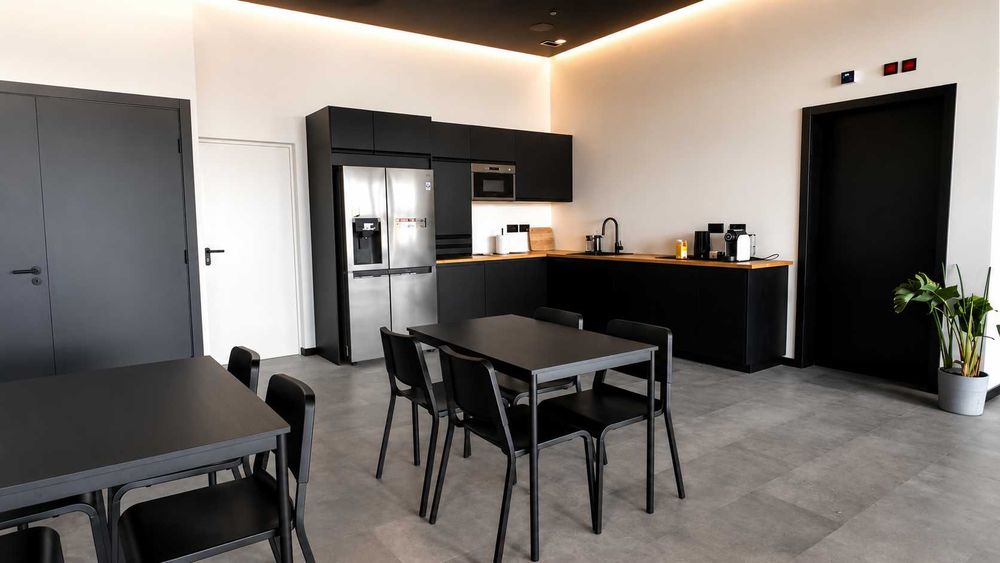 Escritórios e Mesas de Cowork em Setúbal | 22 Cowork