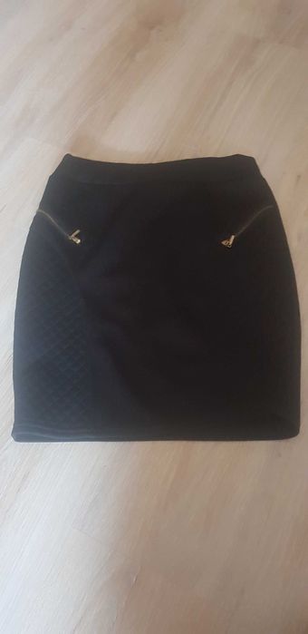 Krótka spódnica ołówkowa