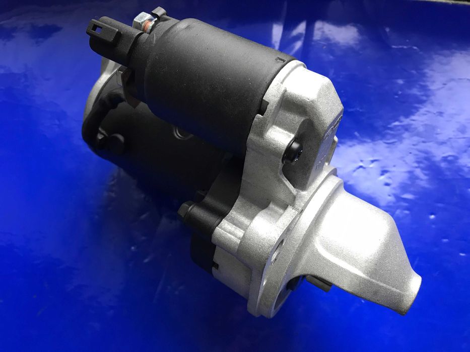 Rozrusznik Hyundai i30 Kia Sportage Cee'd 2.0 CRDi - Valeo oryginał