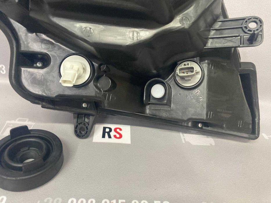 Фари передні чорні на Renault Kangoo 2 (Рено Кенго 2) 2008-2013