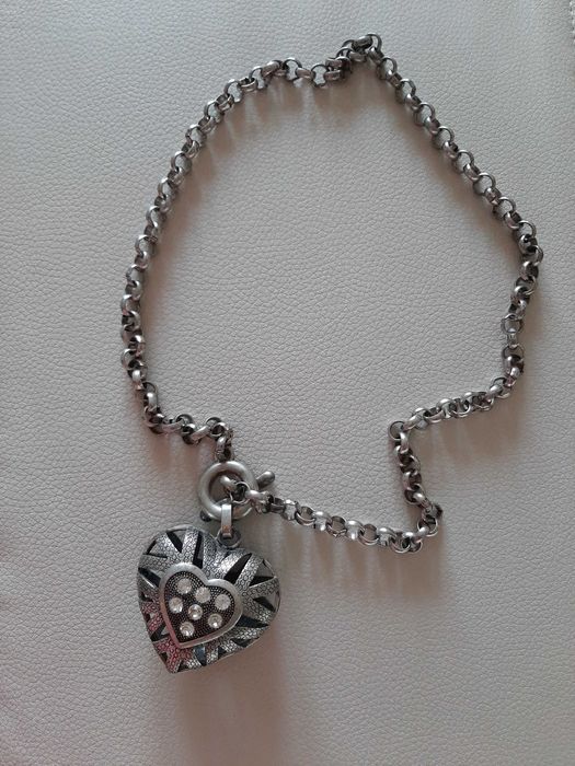 Colar Coração com Brilhantes