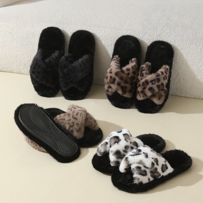 Кімнатні пухнасті тапочки 36,37,38,39,40,41.