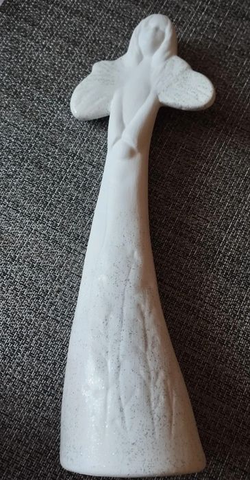 Biały anioł , aniołek ceramika