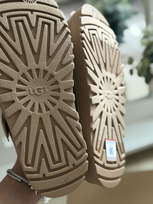 Шльопанці UGG Goldenglow Slide US 7 /EU 38 оригінал !!!  жіночі