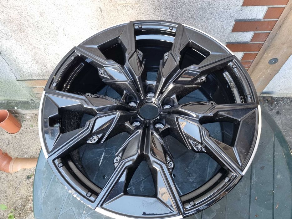 Felga BMW 7 G70 5.A19.F76 21" 5x112 66,6