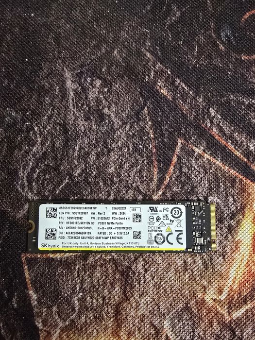 SK Hynix PC801 1TB PCle 4.0 NVMe M.2 2280 SSD HFS001TEJ9X115N