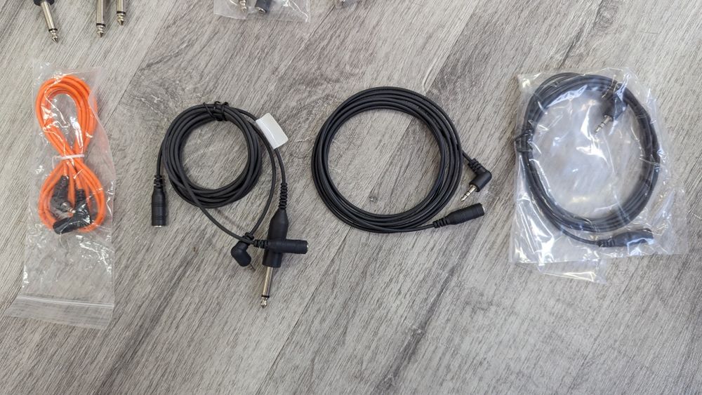 Vários cabos para a máquina cheyenne