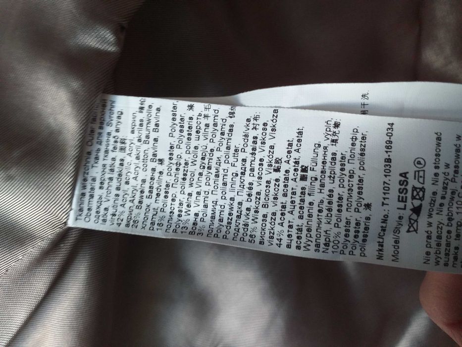 Stylowy płaszczyk Tatuum 34