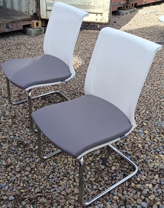 Krzesło biurowe konferencyjne firmy Narbutas - używane meble biurowe