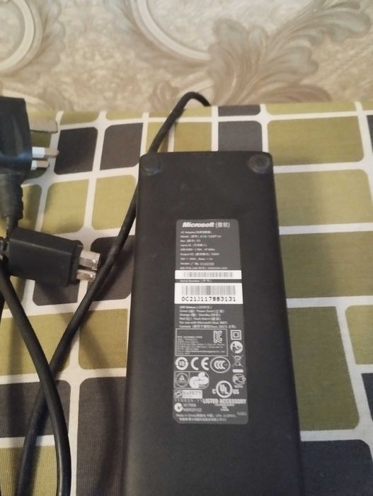Блок живлення до Xbox 360