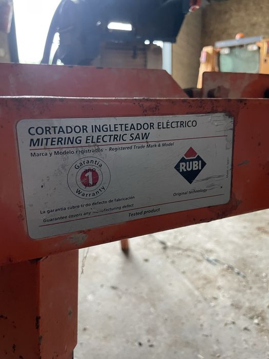 Cortador cerâmica e mármore RUBI