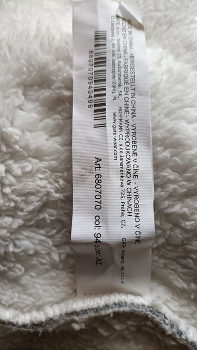 Płaszcz z kapturem