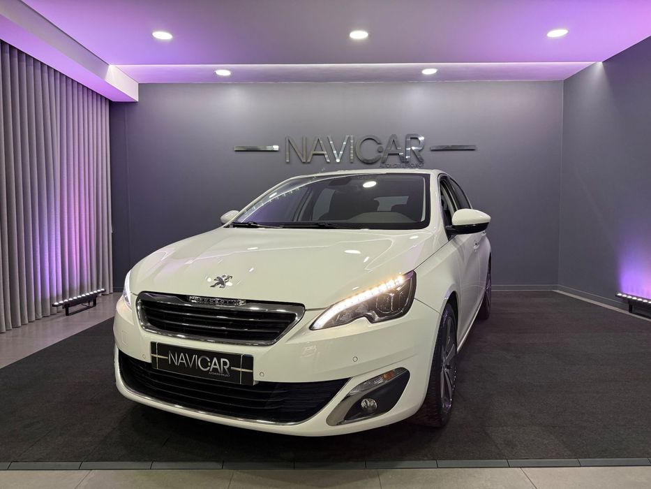 Peugeot 308 1.2 PureTech Allure Full LED