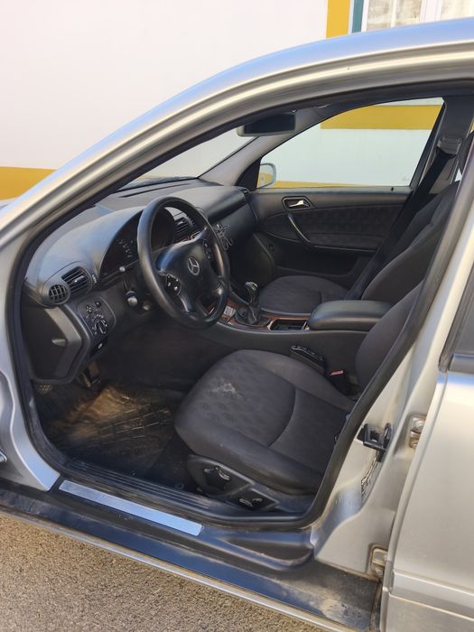 Mercedes c220 w203