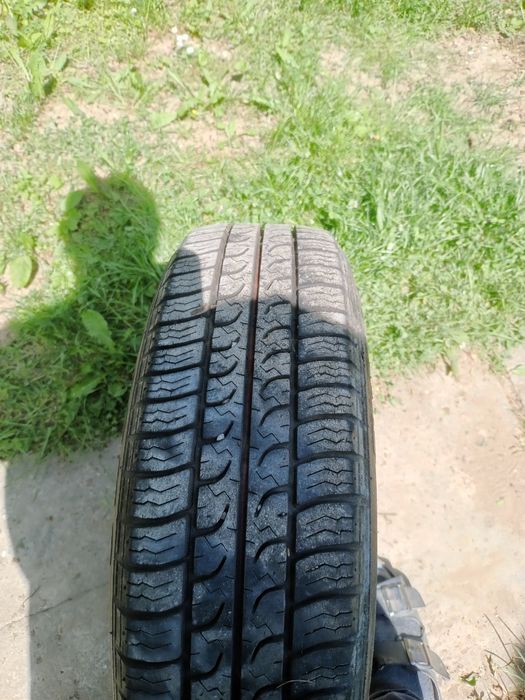Opona 165/70 R 13 79T