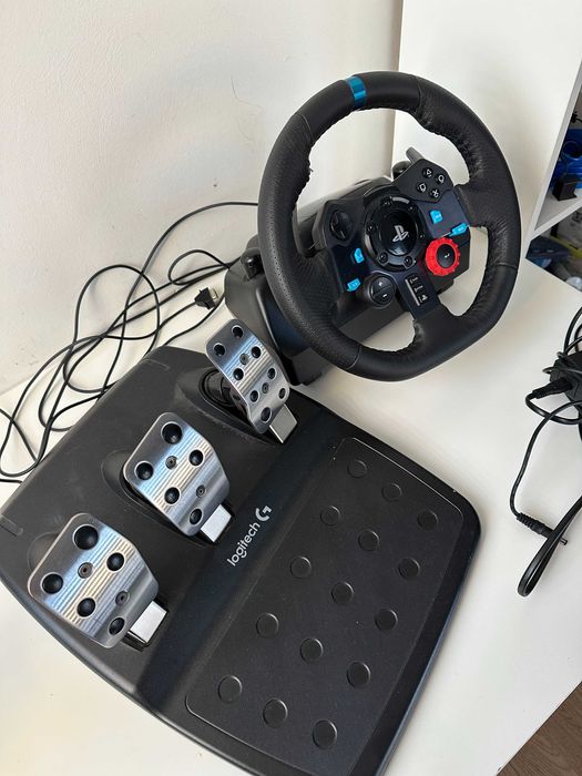 Kierownica Logitech G29 - jak nowa, praktycznie nieużywana simracing