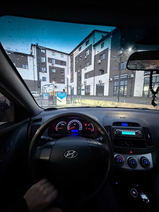 Hyundai Elantra HD 2011