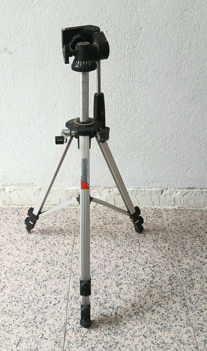 Tripé Antigo para arranjo