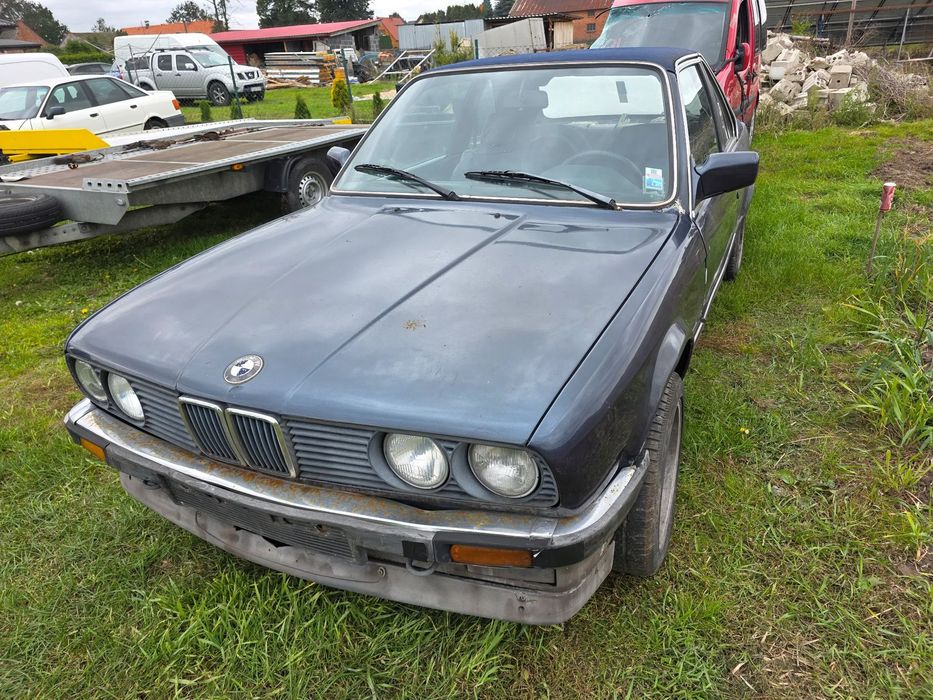 BMW Seria 3 e30 318i BAUR