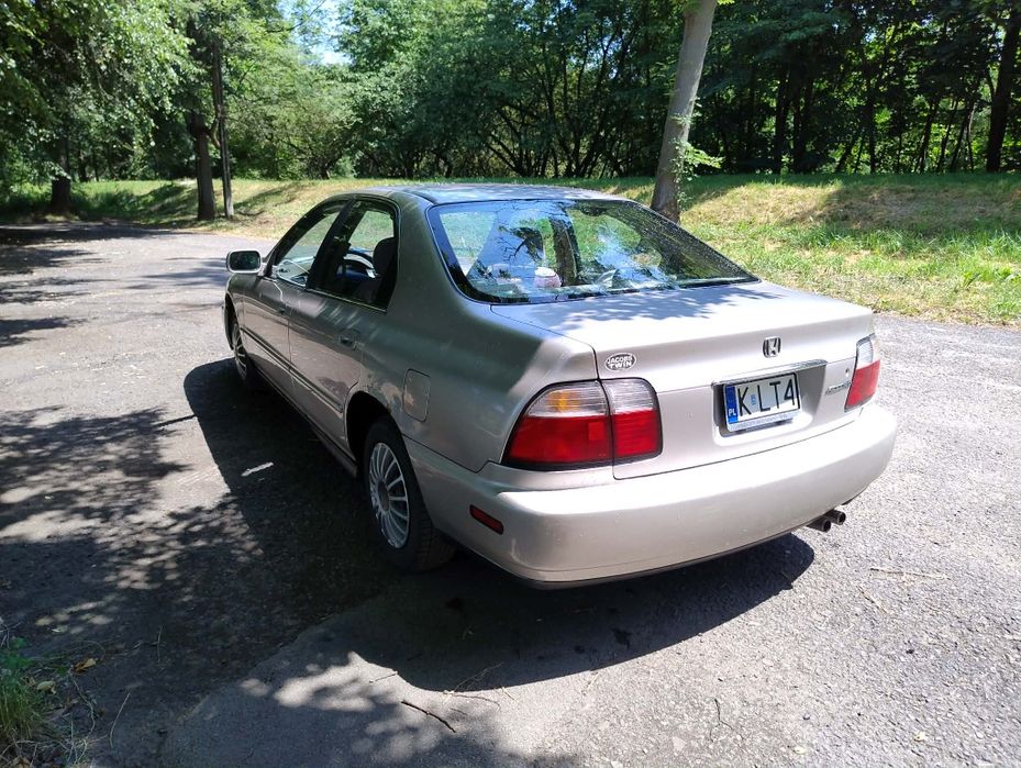 Honda Accord 2.2 Benzyna