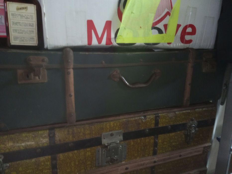 Arca antiga de canfora