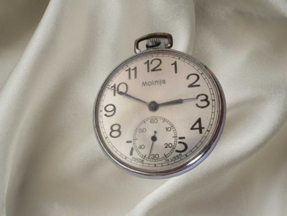 Zegarek kieszonkowy Mołnia w odkrytej kopercie Stan bardzo dobry